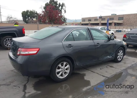 2011 Toyota Camry Le из США, поврежденный, VIN 4T1BF3EK1BU755782